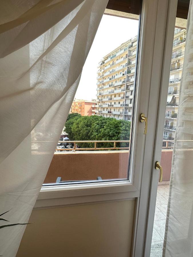 Elegant Apartment In City Center Cagliari Zewnętrze zdjęcie
